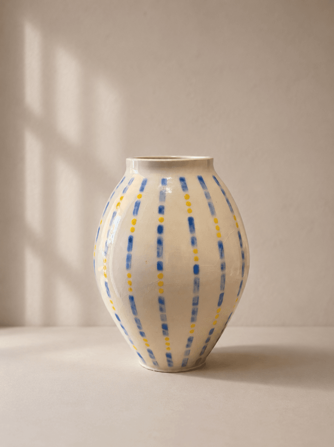 T108 Vase